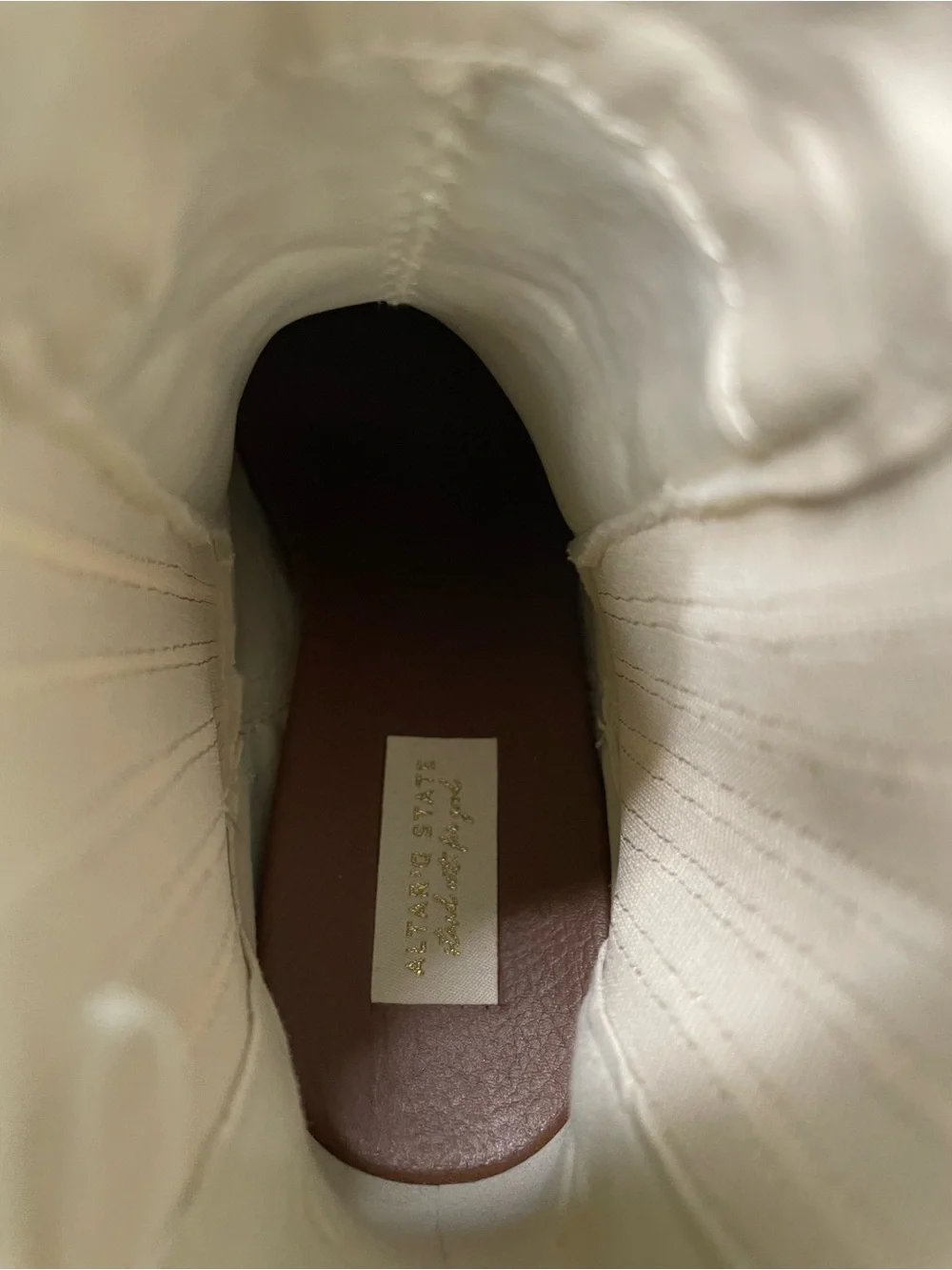Altard State Ivory Pointed Toe Chelsea Ankle Boots | Size 7